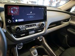 تۆیۆتا گراند هایلاندەر